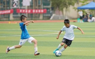 重庆足球中学生的激情与梦想