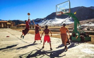 高原篮球热：壤塘县的篮球激情探索
