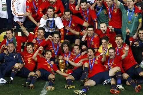 西班牙世界杯辉煌之路：荣耀的篇章-第2张图片-寰星运动网