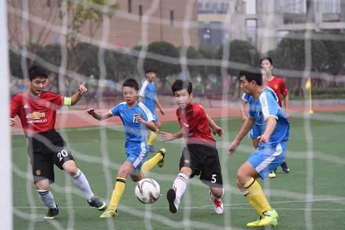 重庆足球中学生的激情与梦想-第3张图片-寰星运动网