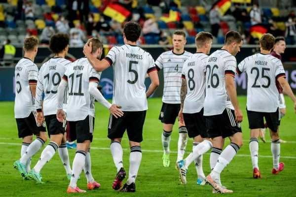 德国国际足球友谊赛：凝聚球迷热情，展现技艺风采-第2张图片-寰星运动网