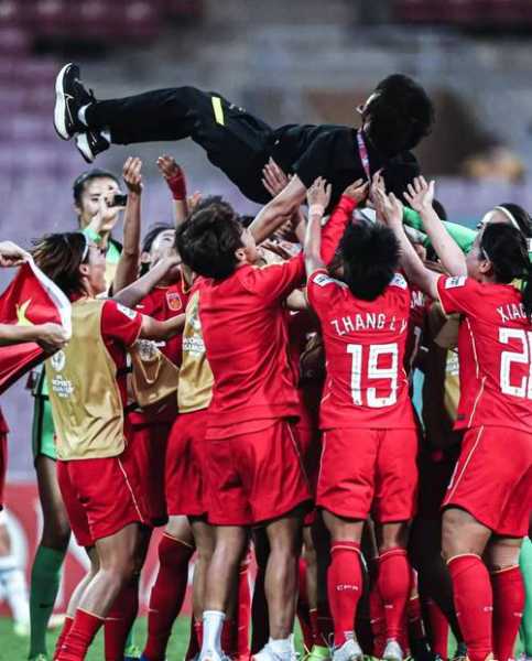 中韩女足对决：球场上的较量-第1张图片-寰星运动网