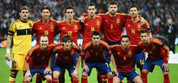西班牙国家足球队：欧洲足坛的辉煌传奇-第1张图片-寰星运动网