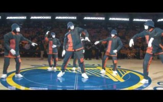 NBA球场上的舞蹈热潮：舞出篮球场的新风尚