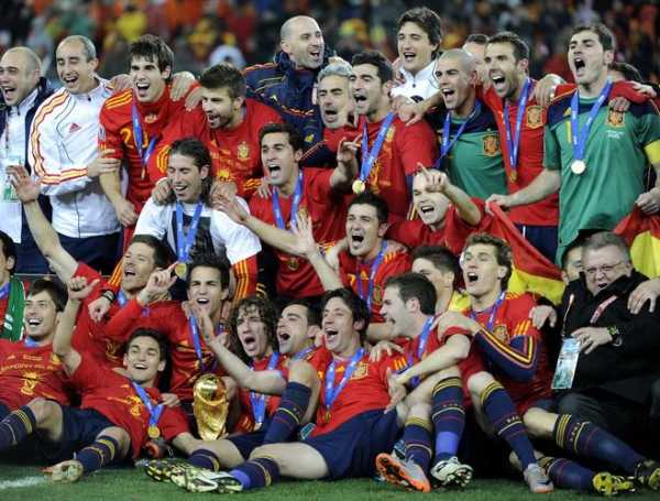 西班牙世界杯辉煌之路：荣耀的篇章-第3张图片-寰星运动网
