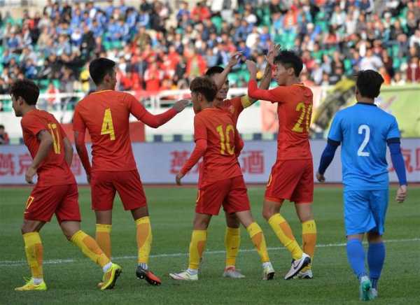 中国足球大胜新加坡：国家队展现强大实力-第3张图片-寰星运动网